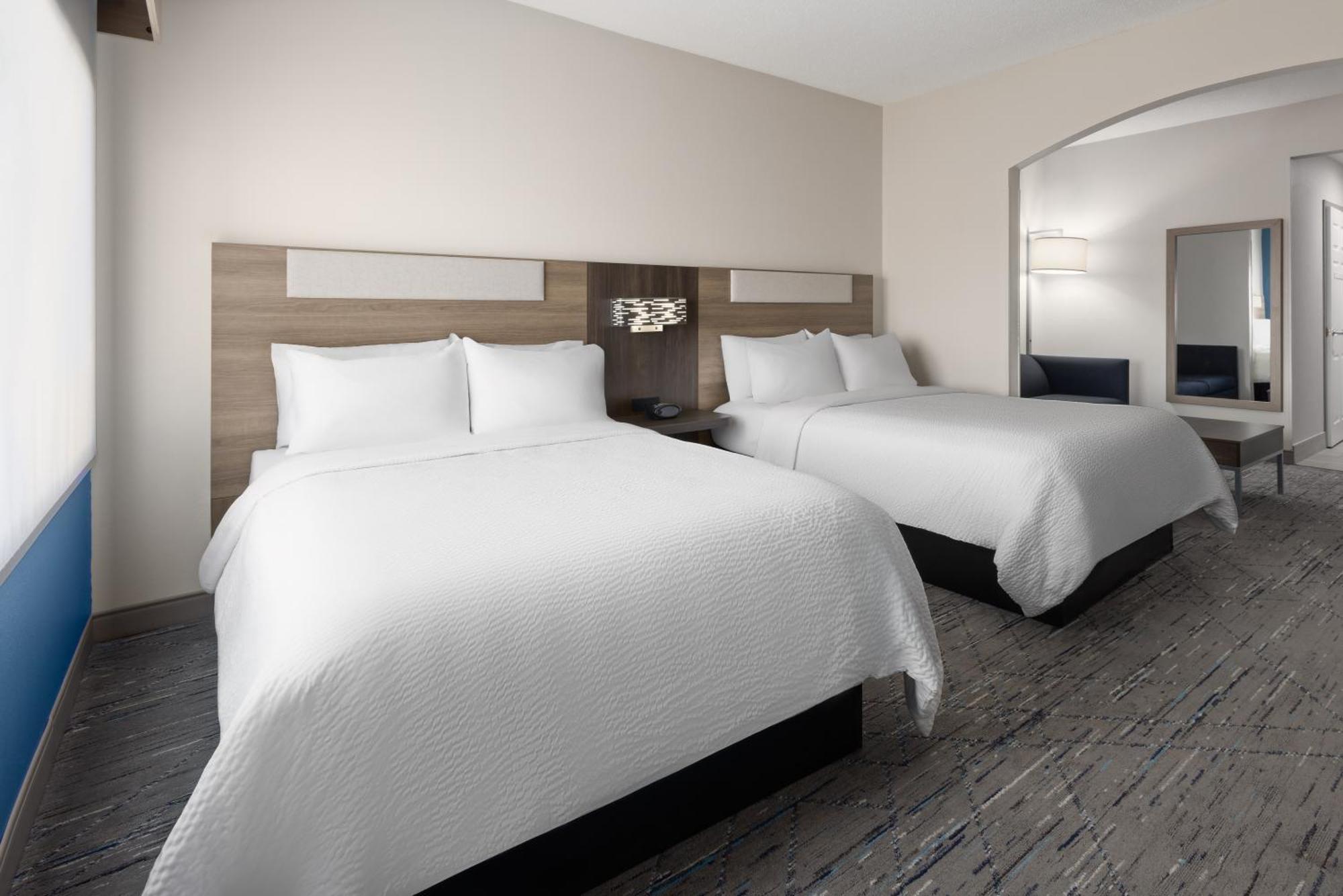 Holiday Inn Express & Suites Leesburg - Historic District By Ihg Exterior photo